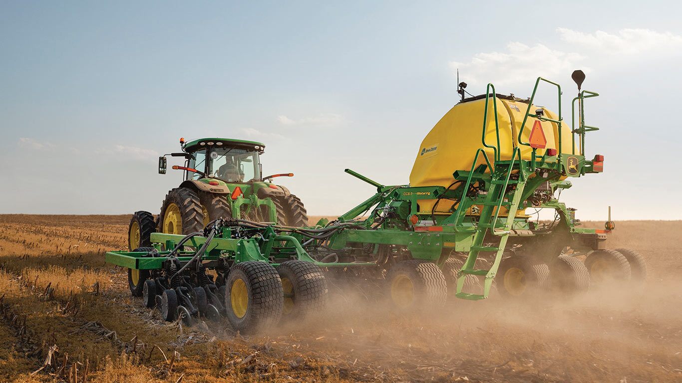John Deere Earns a Pair of AE50 Awards for Its Latest Ag Innovations 