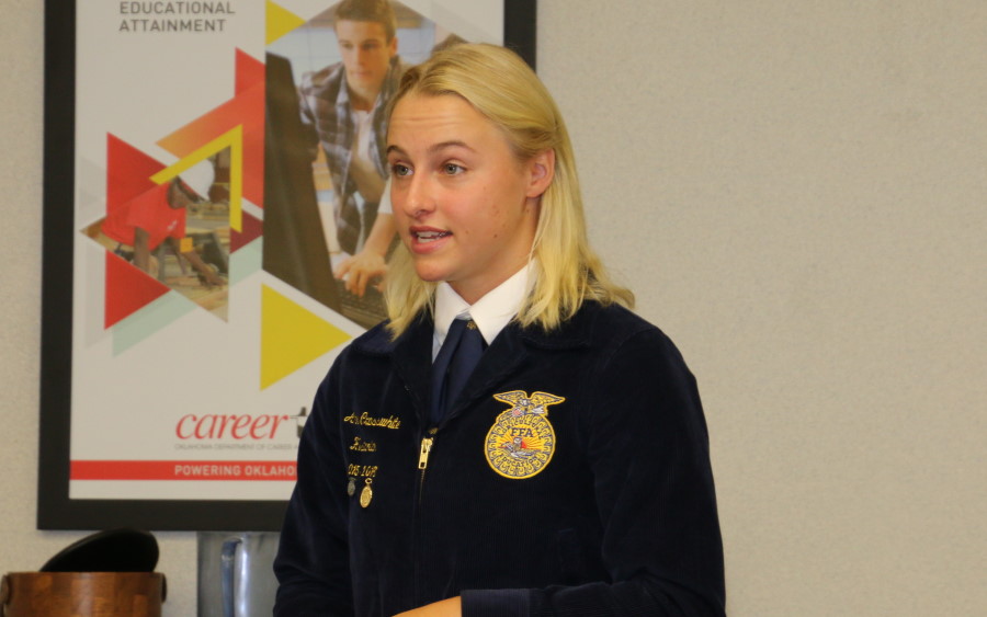 Kingfisher FFA Student Creates Buzz About Bees with Speech, Qualifies for National Speech Contest
