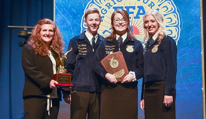 Meet Hannah Williams of the Elmore City/Purnell FFA Chapter the 2018 OK FFA Star in Ag Placement