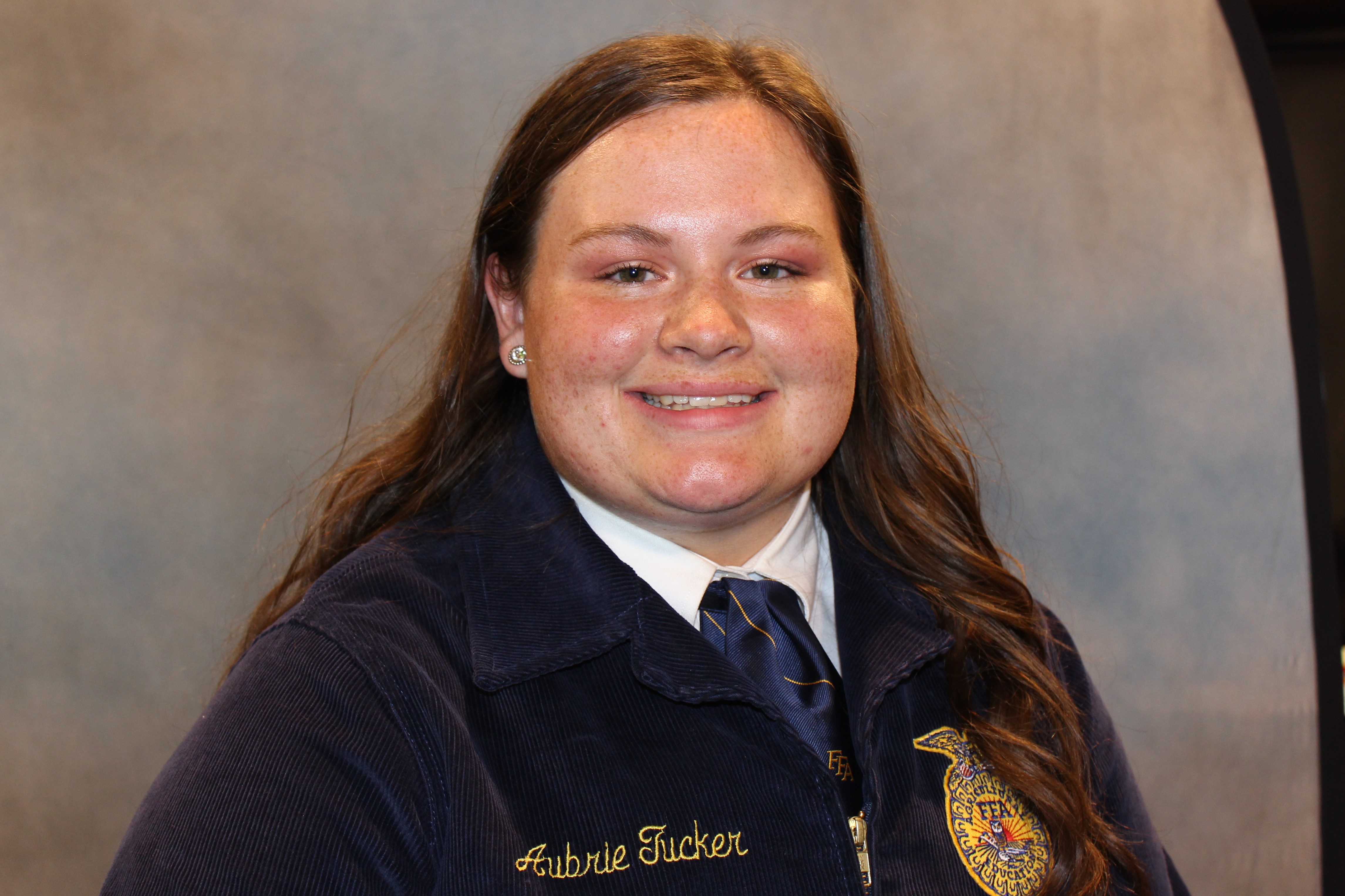 Introducing Aubrie Tucker of the Elgin FFA Chapter, Your 2021 Southwest Area Star in Agribusiness.