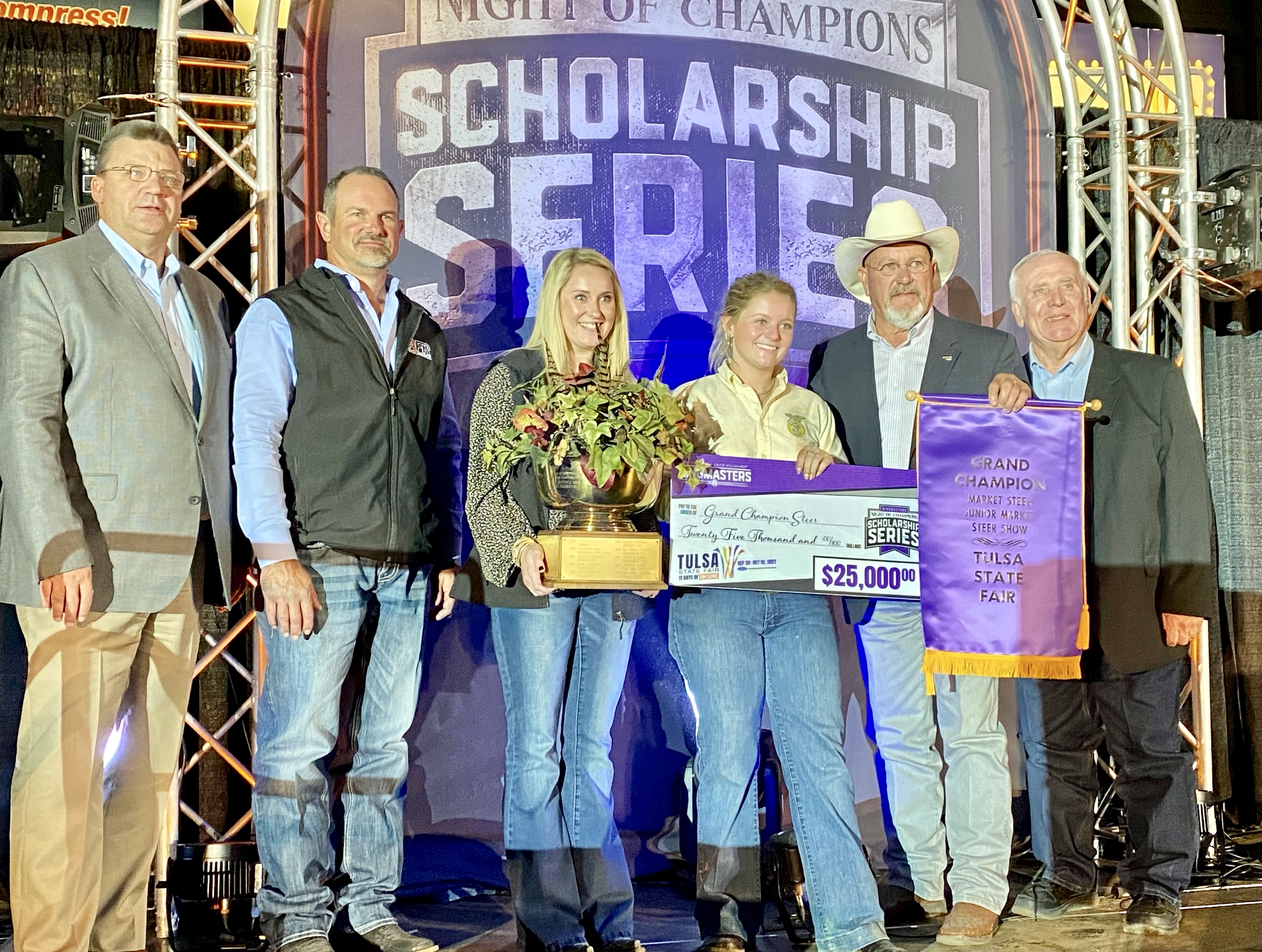 One Hundred Fifty 4-H and FFA Members Share Over $300,000 at Tulsa State Fair Market Show