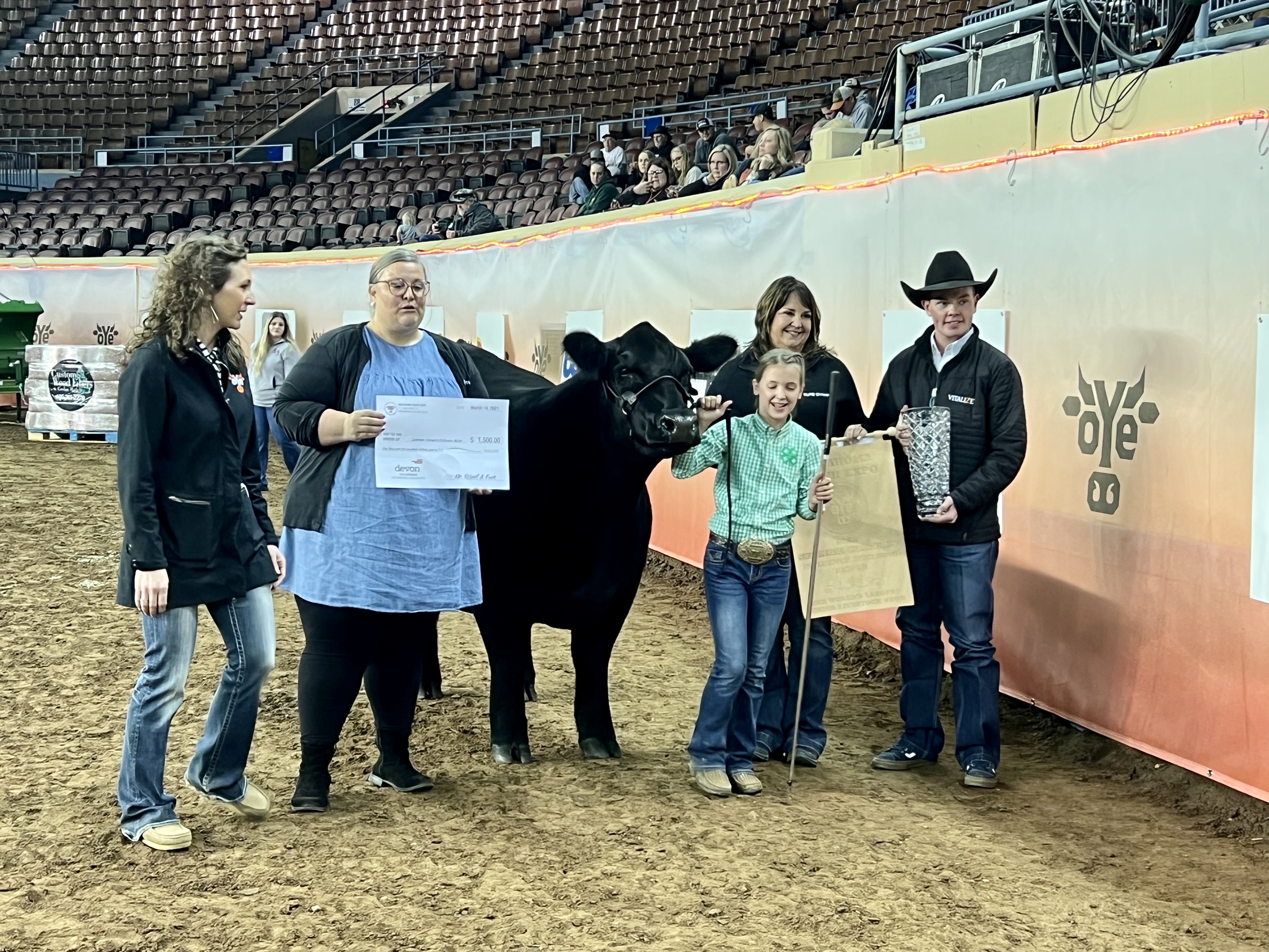 Champion Angus Named Supreme Beef Heifer at OYE- Shown by Madilyn Norvell of Amber Pocasset 4-H 