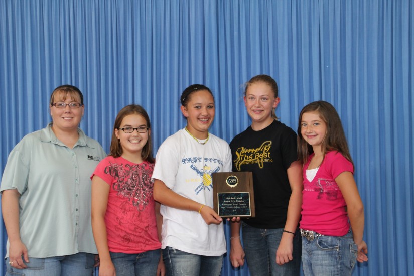 Pictures of the Winners of State Fair Livestock Judging Contest- 4-H Division