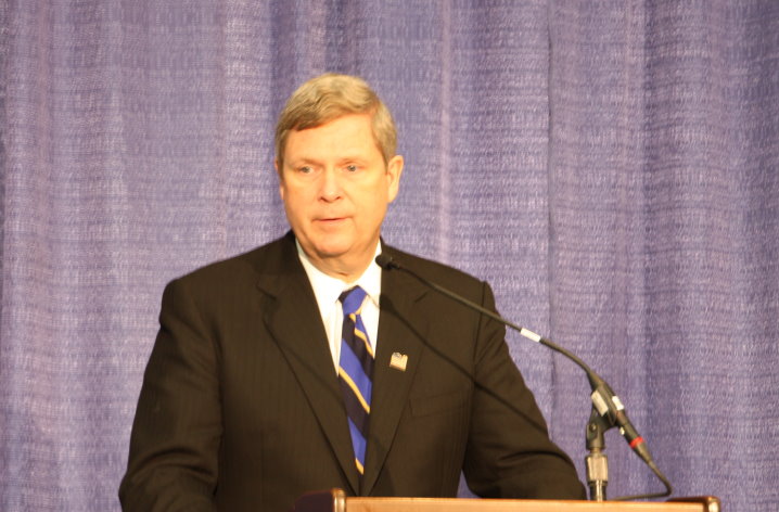 USDA Secretary Tom Vilsack Says GIPSA Rule is a Way to Force a Discussion About Declining Numbers of Livestock Producers in the US