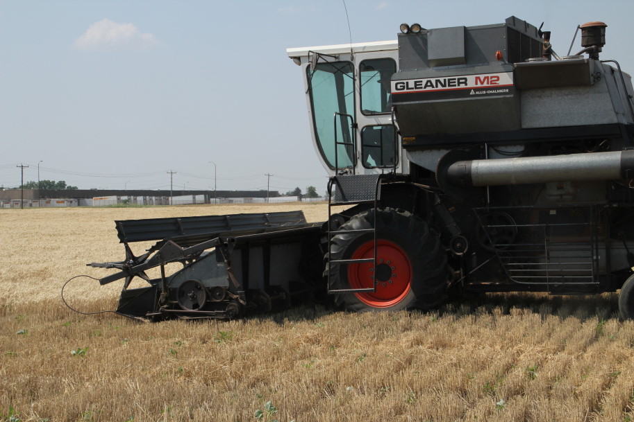 Oklahoma Wheat Harvest in Pictures- June 6, 2011- Our Latest Update