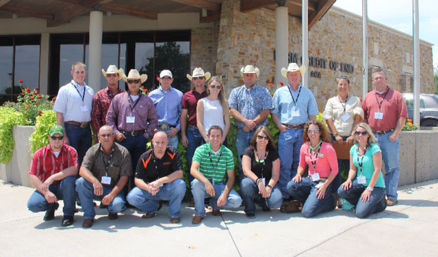Cattlemen's Leadership Academy Explores Different Segments of Beef Industry and Production Practices