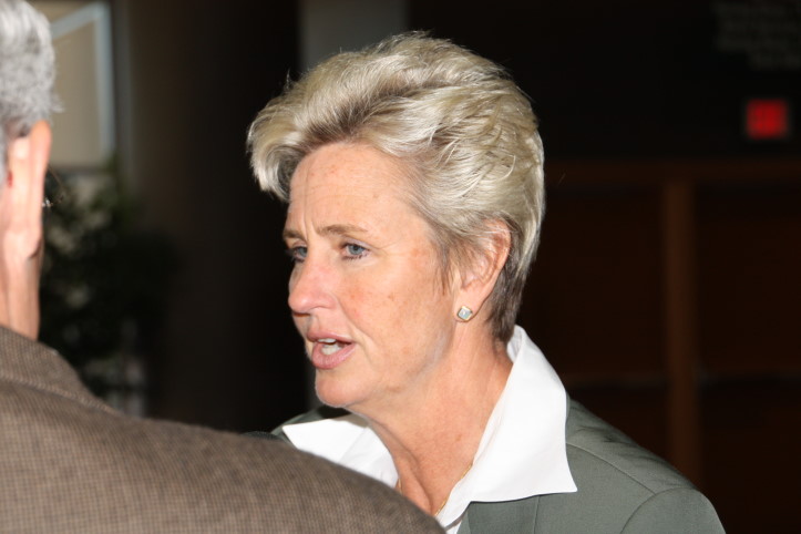Farm Bureau's Mary Kay Thatcher Calls Hurry Up Farm Bill Deal 