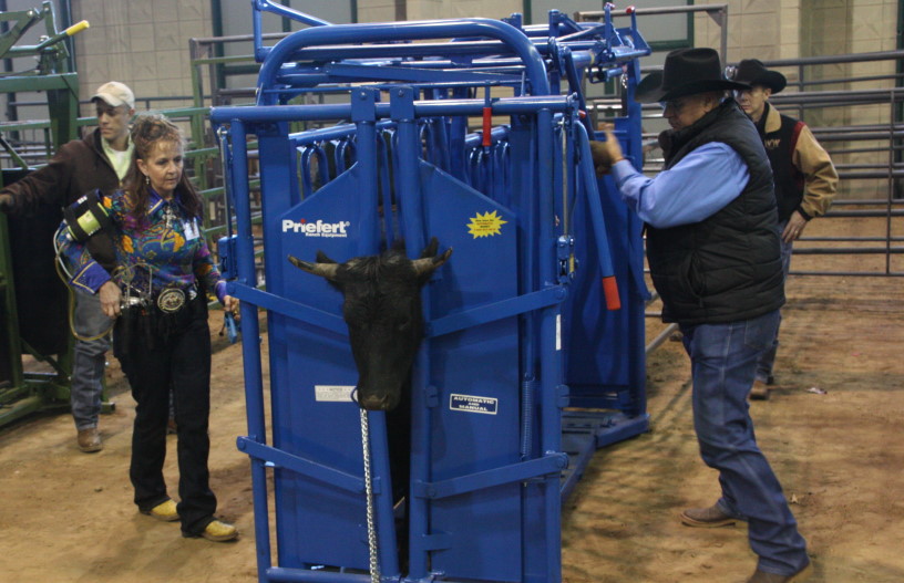 Livestock Equipment Demonstrations at Tulsa Farm Show Help Producers Decide on Equipment