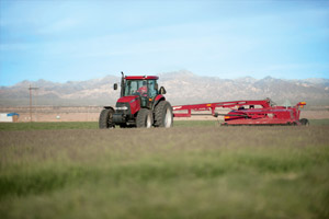 New Case IH Farmall 100A Series Tractors Continue Farmall Legacy