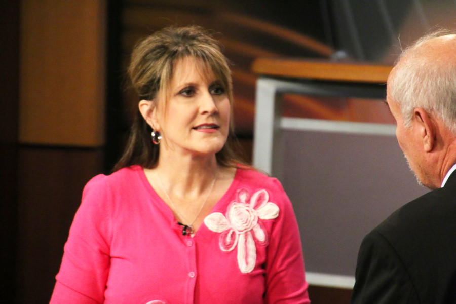 Beating the Drum for Breakfast- Susan Allen of DairyMAX Joins Ron Hays In the Field on News9