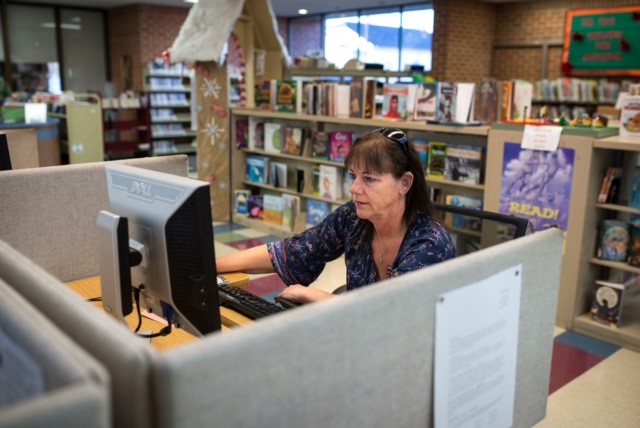 Public Libraries Team Up wirth Oklahoma State University to Bridge 'Digital Divide' in Rural Oklahoma