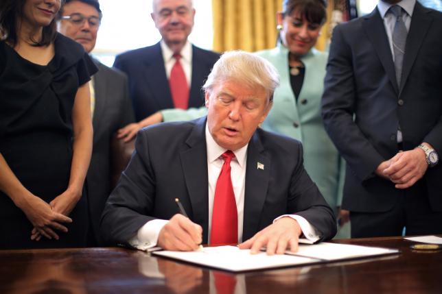 Trump Signs Executive Order Assigning Secretary Perdue to Chair Task Force to Boost Ag Economy