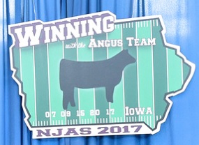 Two Oklahoma Youth Exhibitors Named Champions at 2017 National Junior Angus Show in Iowa