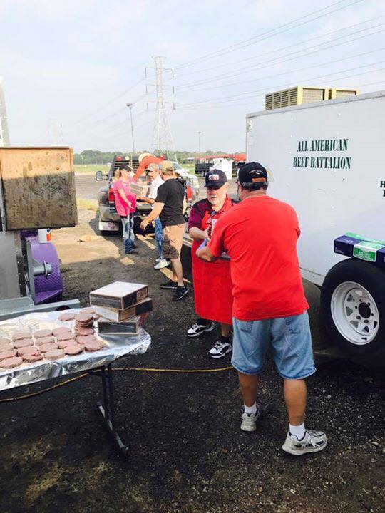 All American Beef Battalion Hits 100,000 Burgers Served and They Continue to Help Those Hurt by Hurricane Harvey