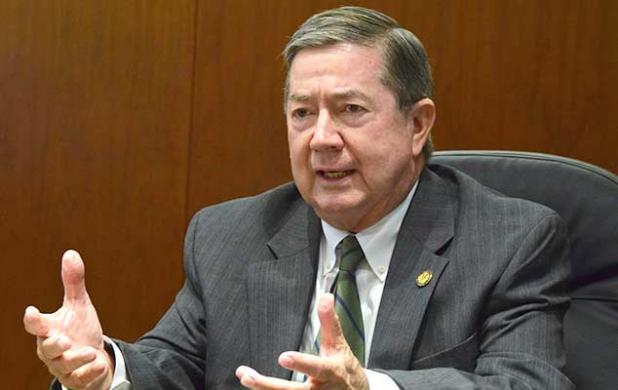 Drew Edmondson Aligns With Wayne Pacelle Group in Promoting Passage of Anti Animal Cruelty Bill