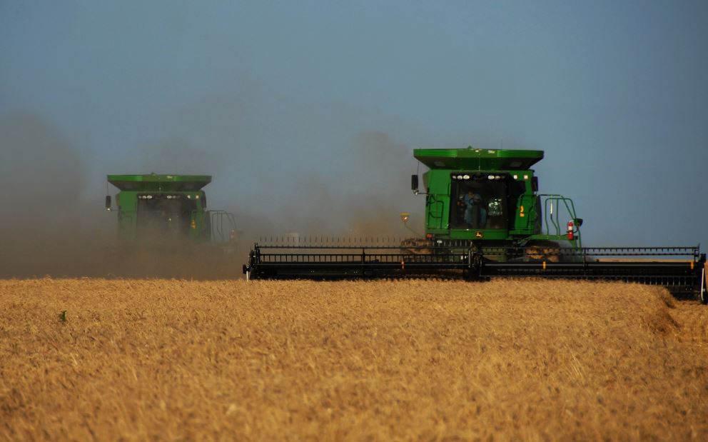 Wheat Harvest Adapts to COVID-19 Precautions