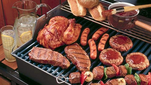 USDA Provides Food Safety Tips to Grilling Pros and Beginners