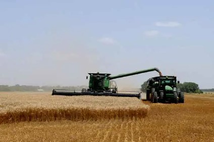 Plains Grains Reports Harvest in Southern Plains- Texas 61%, Oklahoma 58% and Kansas 7% Complete