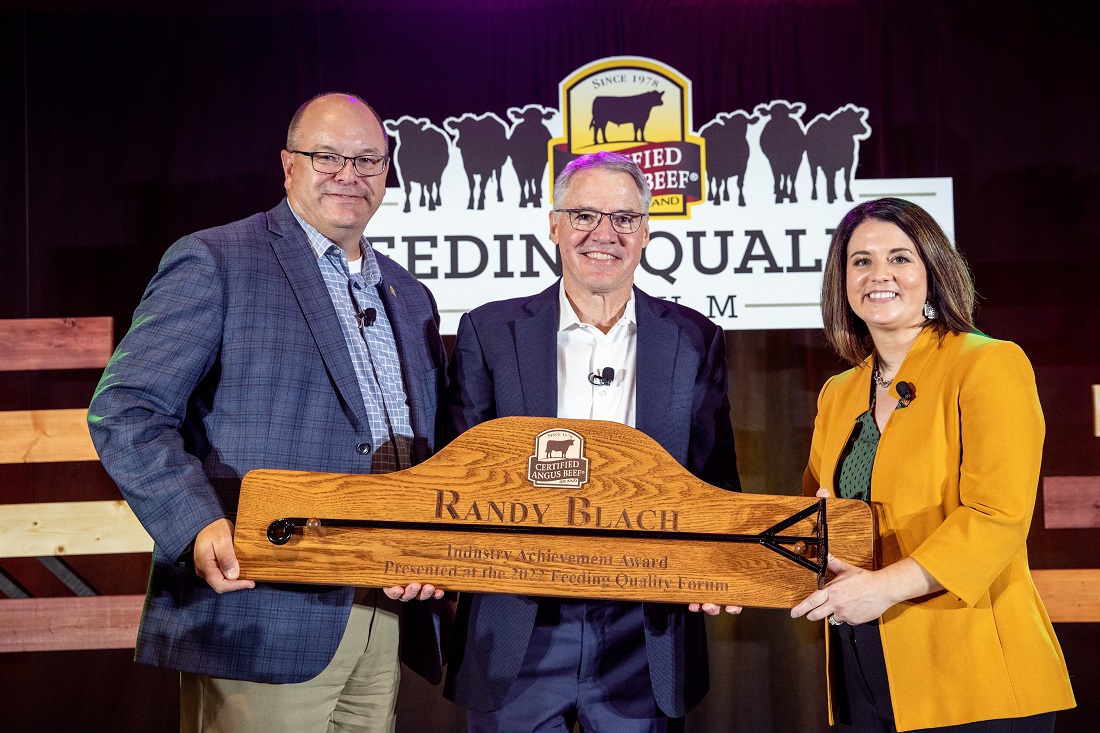 Randy Blach recognized with 2022 Industry Achievement Award by Certified Angus Beef