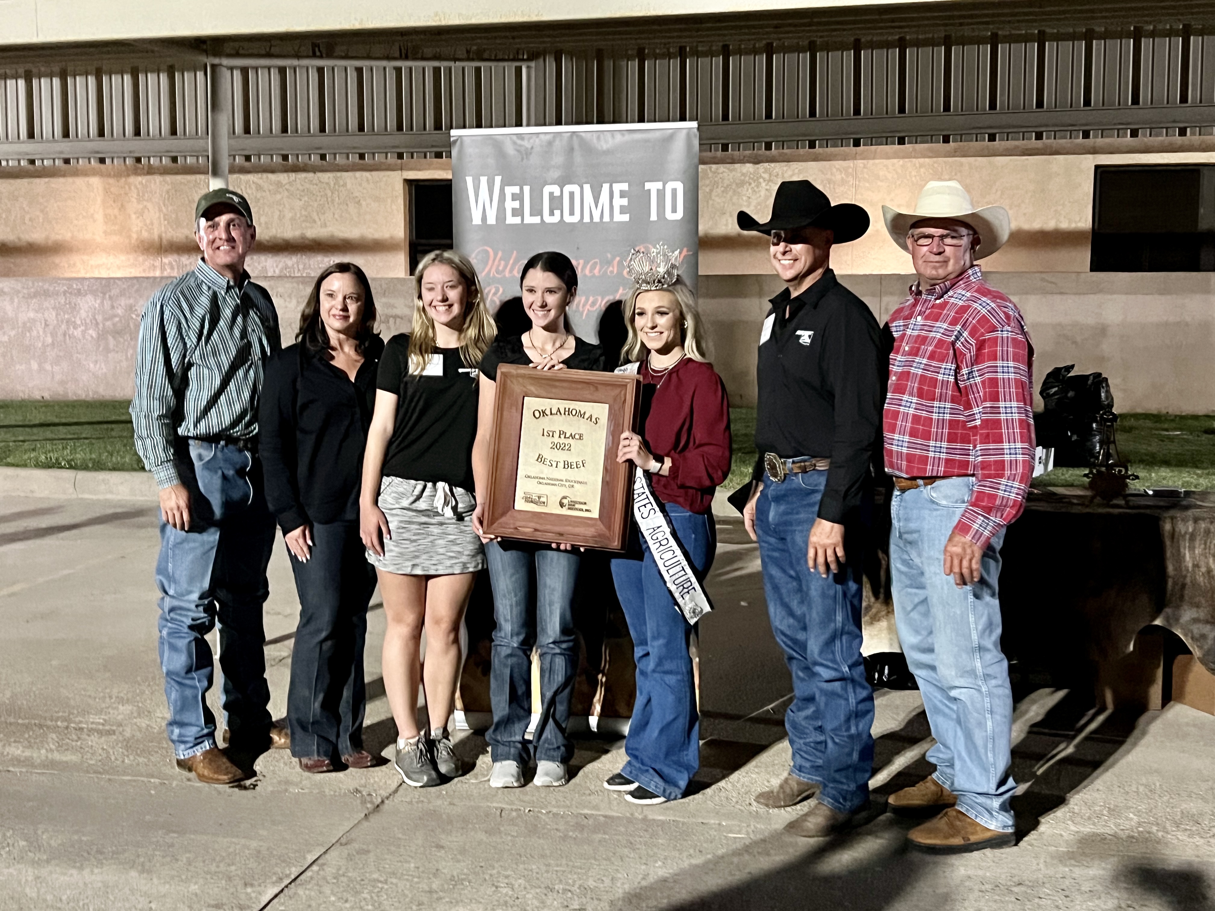 Oklahoma Beef Market LLC and 4T Ranch Win Inaugural Stockyards Steak Out Awards